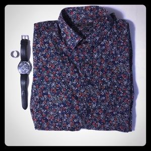 Zara floral shirt size (s)